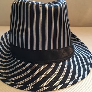 Black and white hat