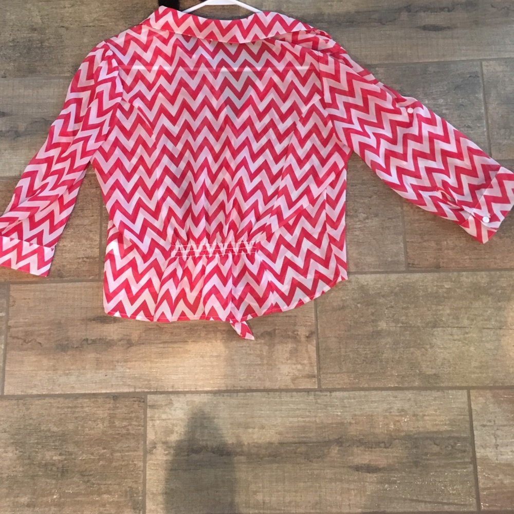 Blouse - Picture 2 of 3
