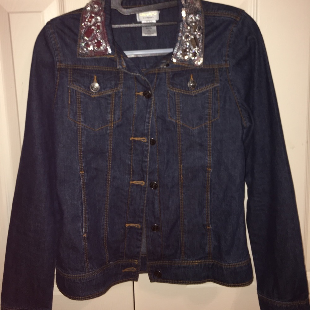 Cute rinestone denim jacket