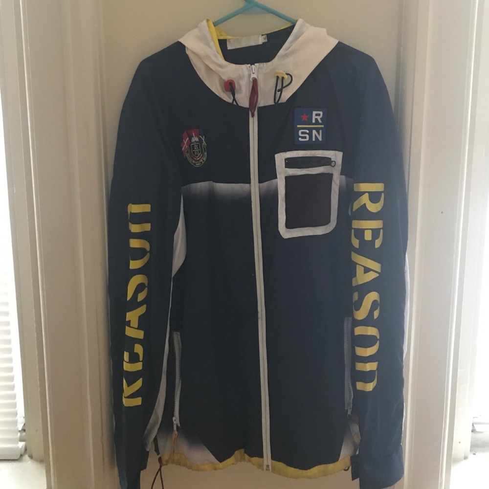 Windbreaker designer