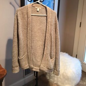 Forever 21 cream color cardigan