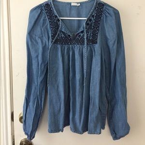 NWOT Gap Embroidered Chambray Blouse