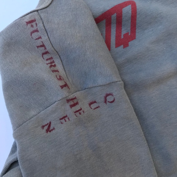 One of a Kind- Hand-Painted by FTQ Graphic T Small - Picture 5 of 7