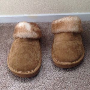 LAMO footwear - slippers