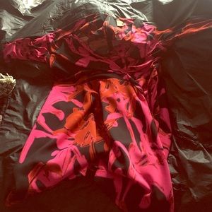 Taylor dress size 16w