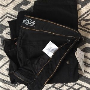 NWT Old Navy Rockstar black jeans