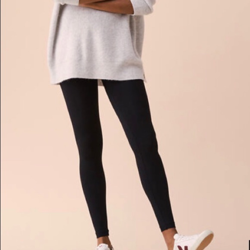 XS Black Lou and Grey Signature Leggings