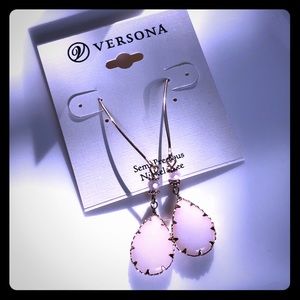 NEW Pink Teardrop Fashion Earrings