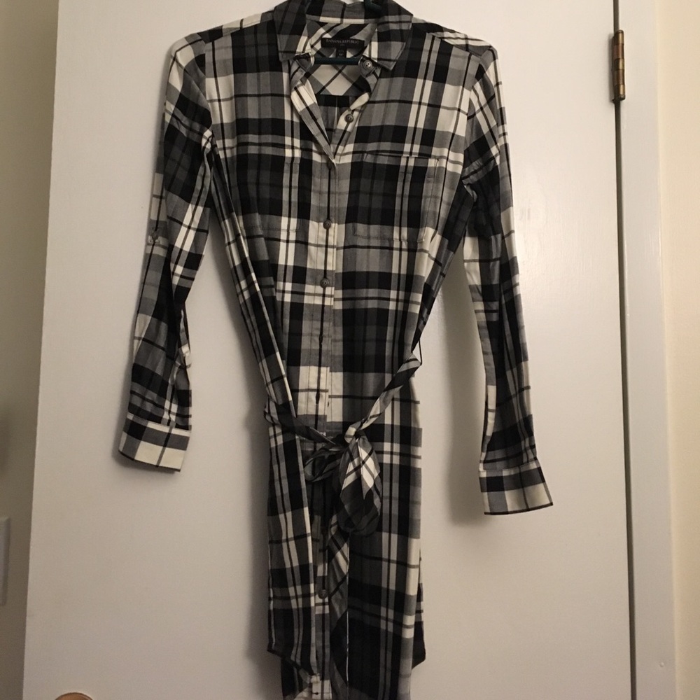 Banana Republic plaid print dress Size 0p!