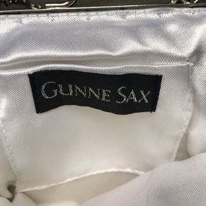 Gunne Sax Bags - Vintage Silver Purse Gunne Sax Bags - Vintage Silver Purse