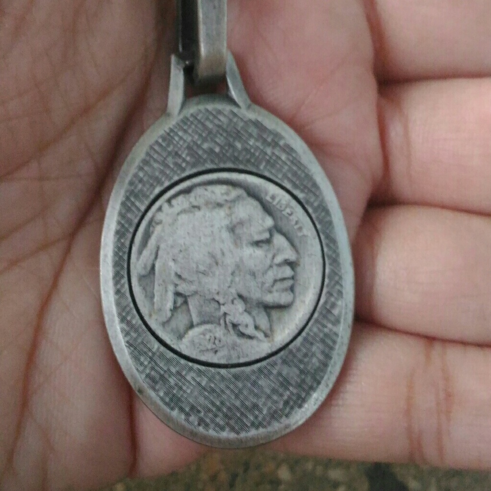 💖SOLD💖 vintage necklace real 1928 buffalo nickel