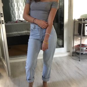 Vintage high waisted, mom style jeans by Guess