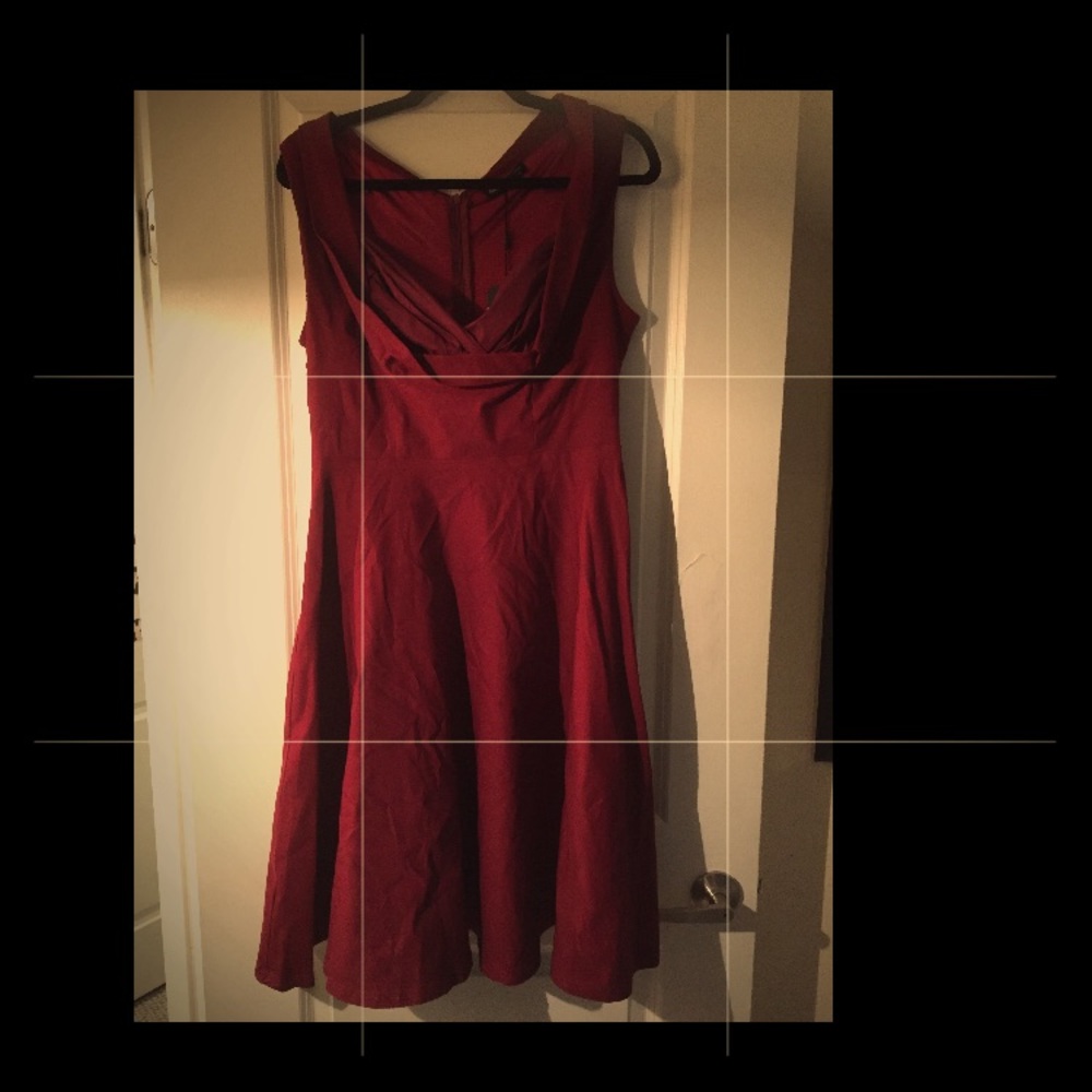 Beautiful, vintage, pin-up girl burgundy dress L