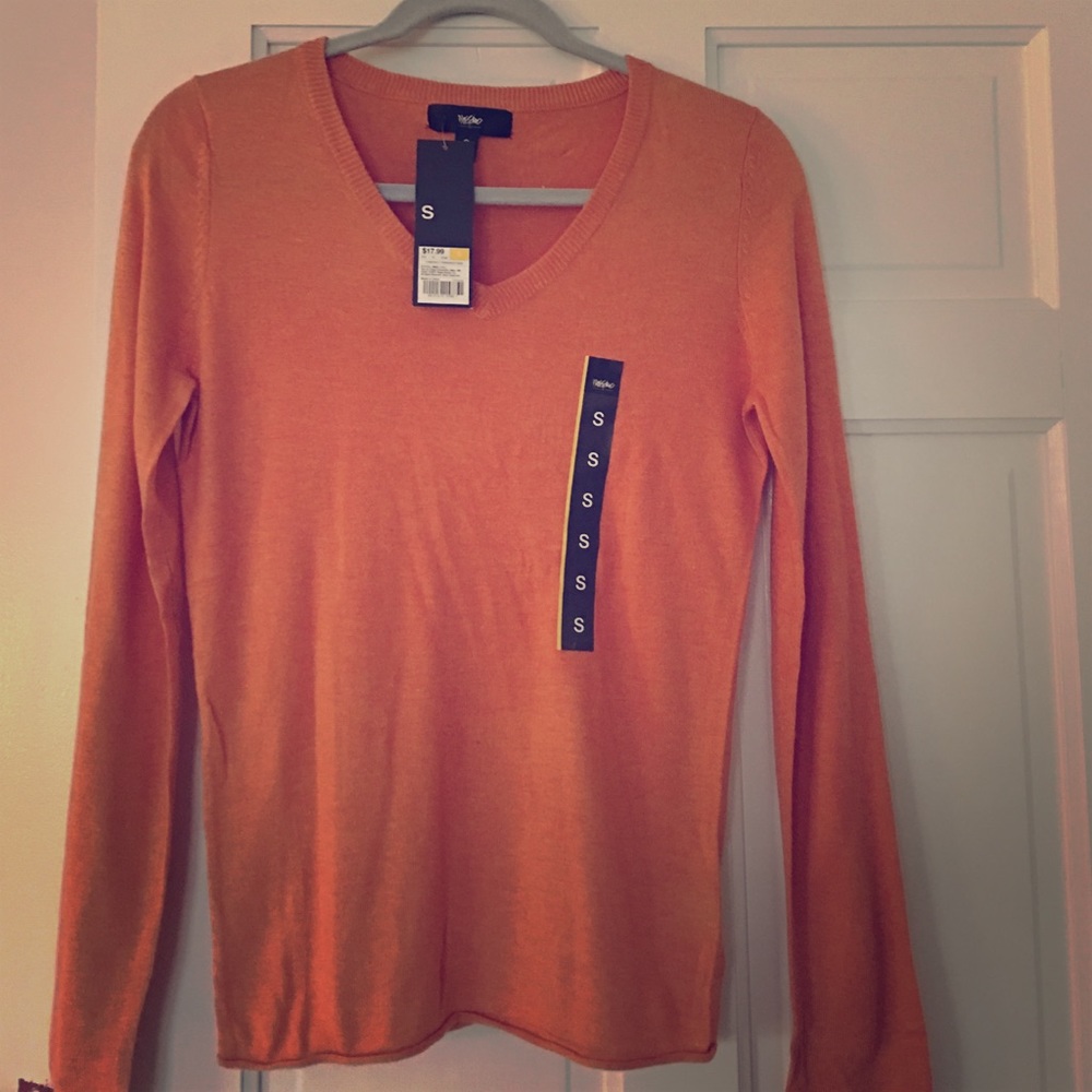 Great fall sweater, orange, mossimo.