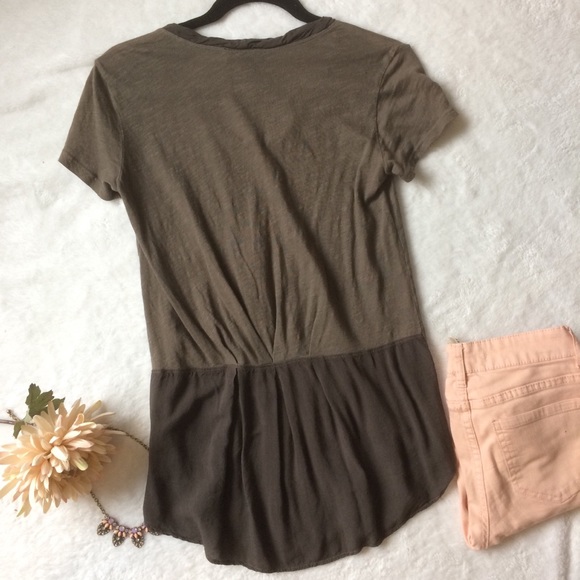 Left of Center | olive green peplum back tee - Picture 5 of 6