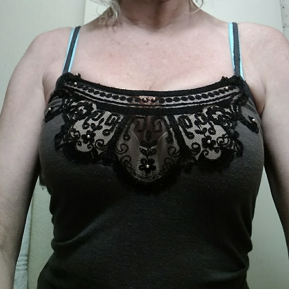 TANK TOP with inset LACE and PEARLS