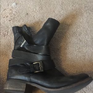 Steve Madden Leather Boots