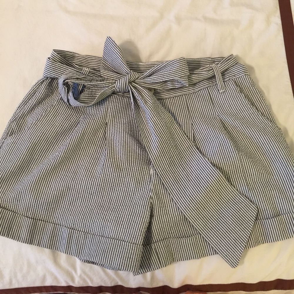 Lauren James Seersucker Bow Shorts