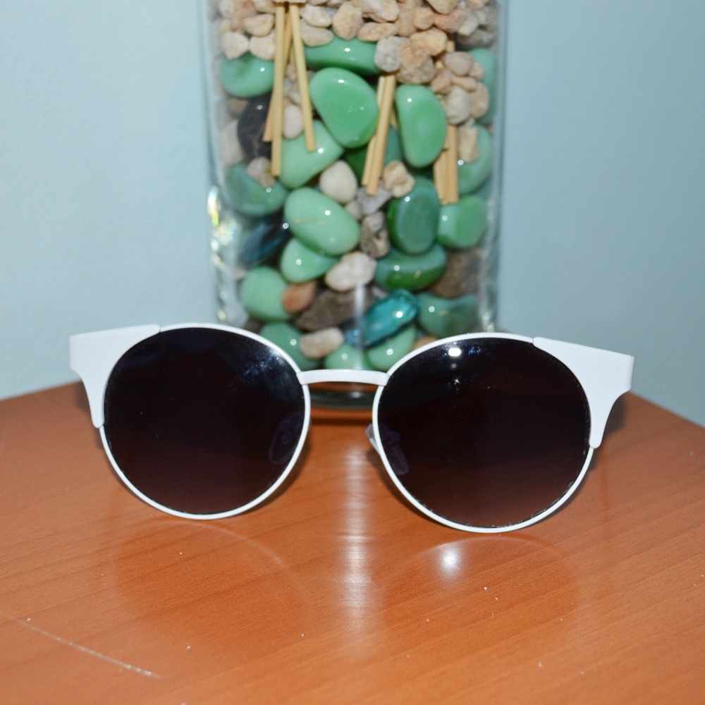 White sunglasses