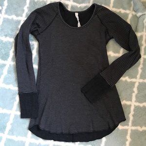 Lululemon long sleeve reversible tunic