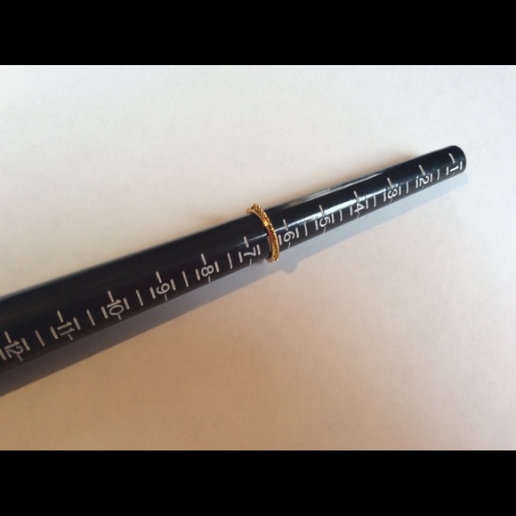 Ring - Picture 2 of 2