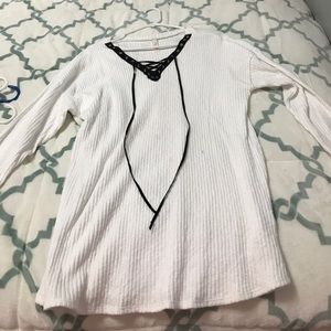 White and black sweater/tunic