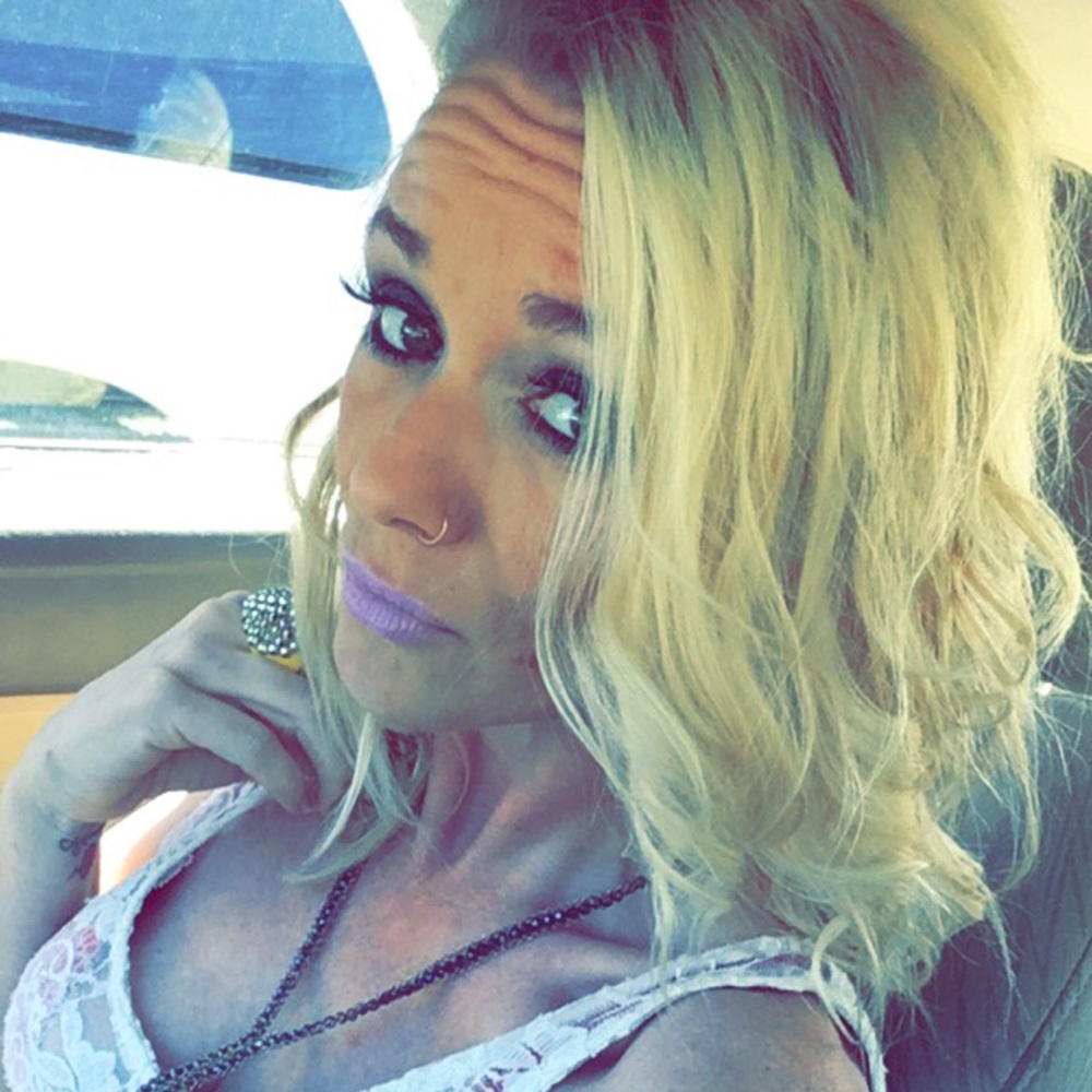 Meet your Posher, Debra