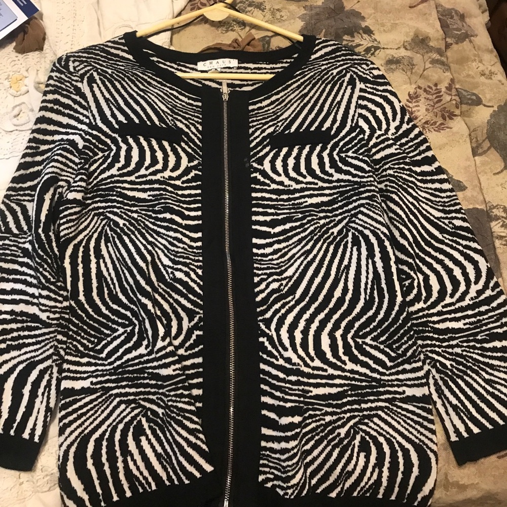 Women shirt