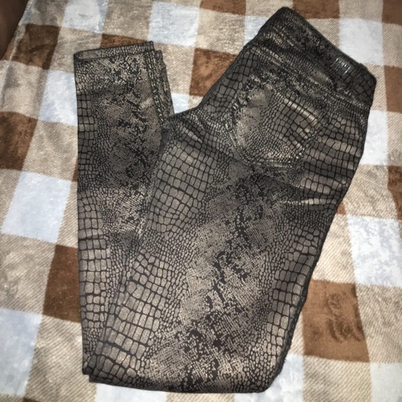 Flip Side cute skinny pants - Picture 1 of 6