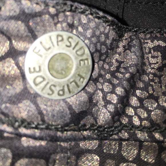 Flip Side cute skinny pants - Picture 5 of 6