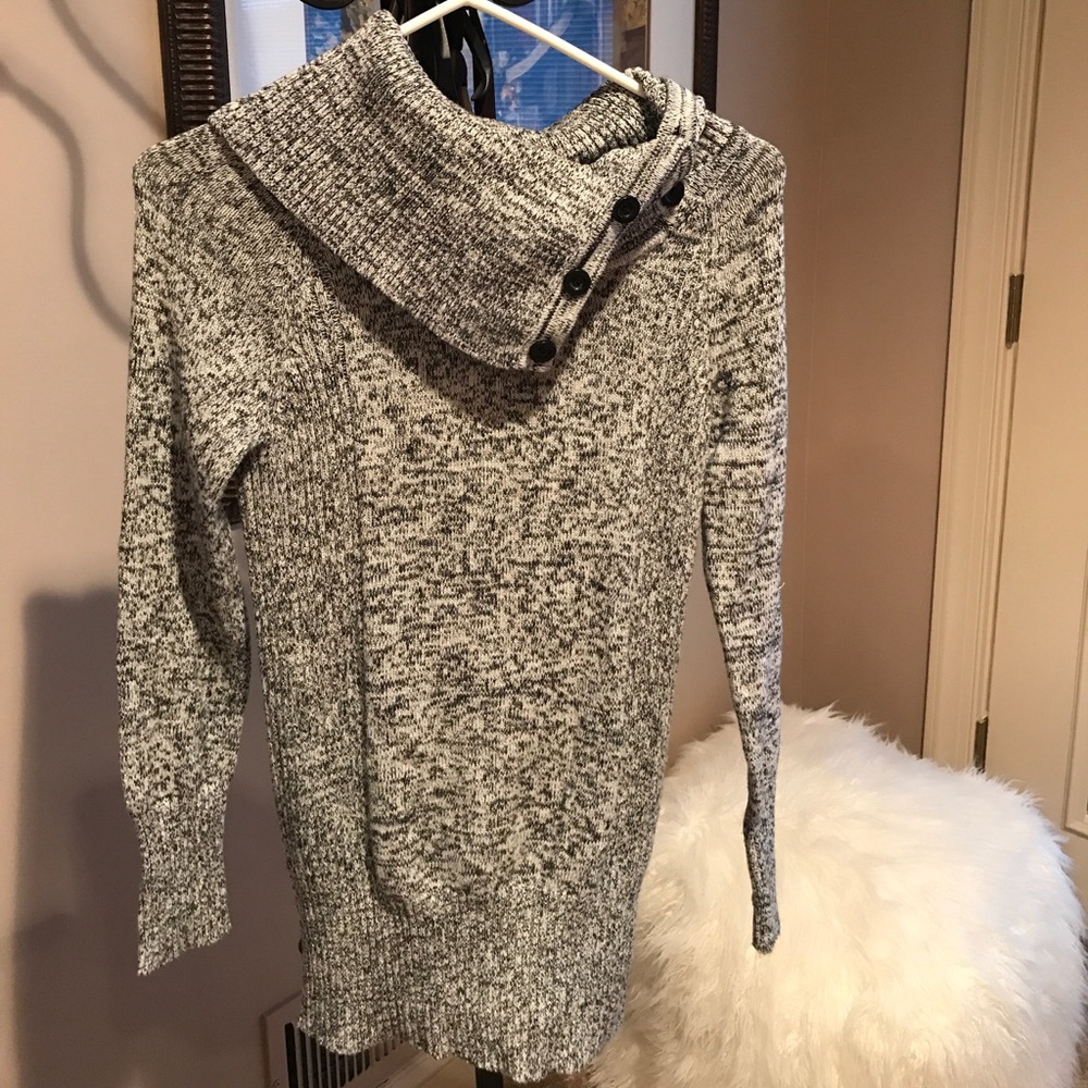 Grey sweater with pretty neckline