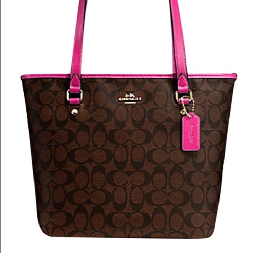 Coach Signature Purse