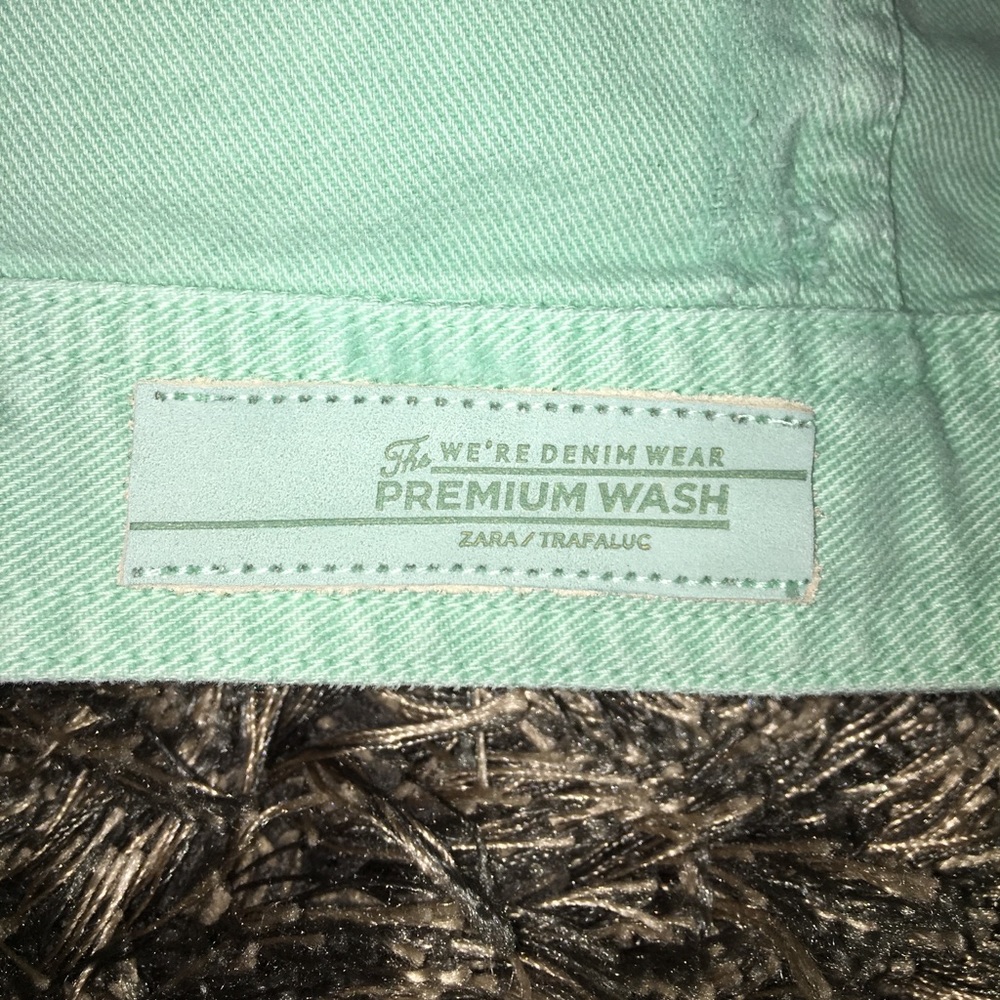 NWT Zara Denim Jacket - Picture 3 of 3