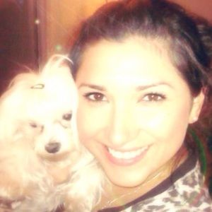 Meet your Posher, Estela