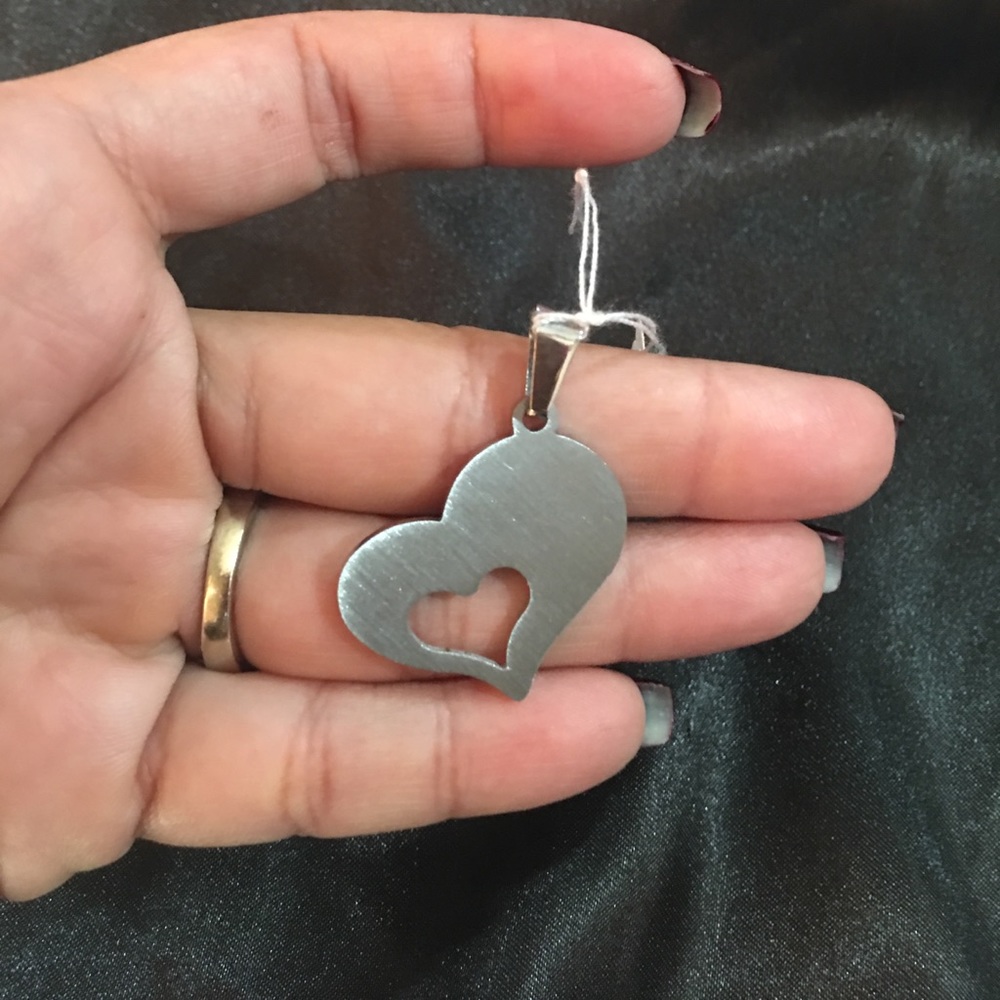 Pendants - Picture 3 of 6