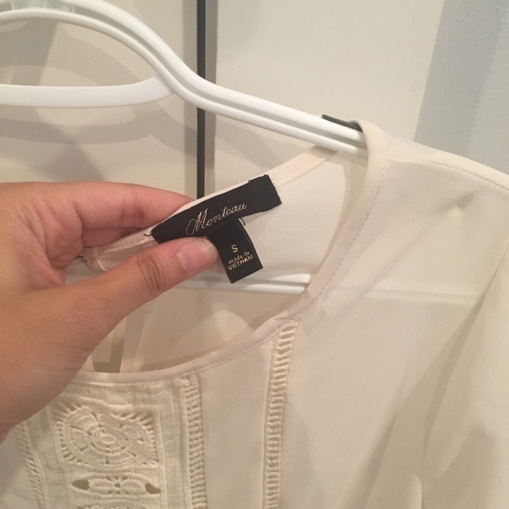 blouse - Picture 4 of 4