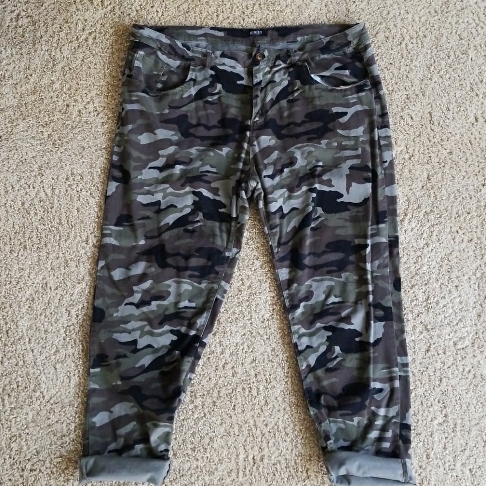 Camo Jeans