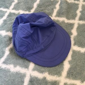 Lavender lululemon runner’s cap w key pocket