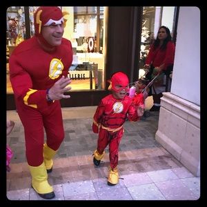 Flash men costume size medium