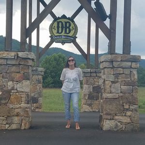 Meet your Posher, Kimberly