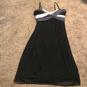 Sleeveless black dress