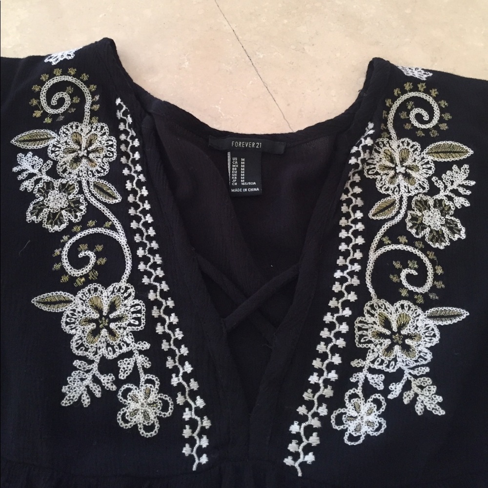 Floral Fall Blouse - Picture 3 of 3