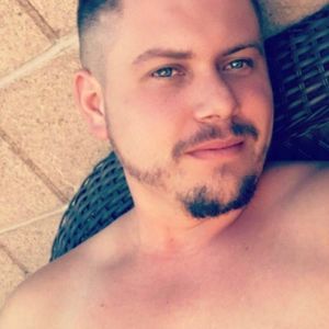 Meet your Posher, Nicolas