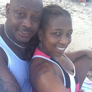 Meet your Posher, Carles