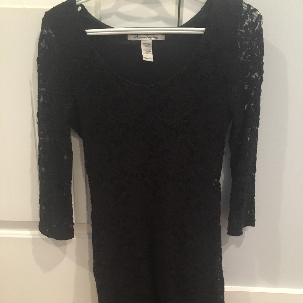 Black lace bodycon dress