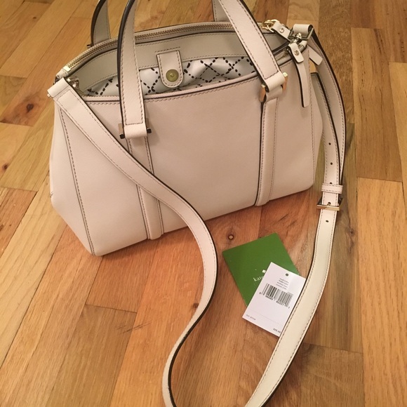 Kate Spade Tote! - Picture 3 of 5