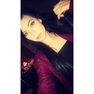 Meet your Posher, Leah