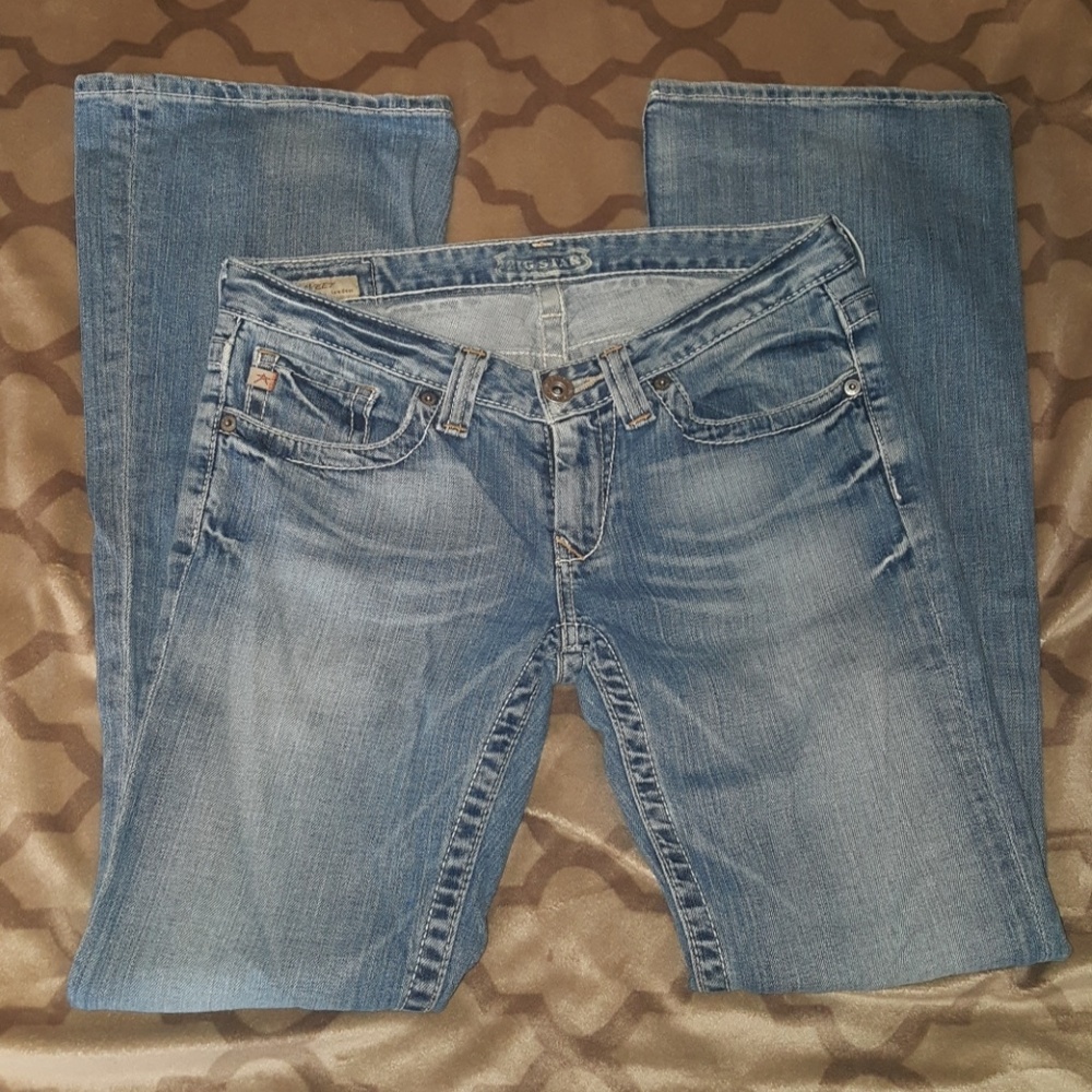 Women's jeans
