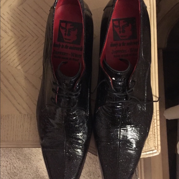 Jeffery West Dandy and the underworld Handmade