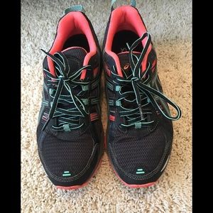 ASICS women’s shoes
